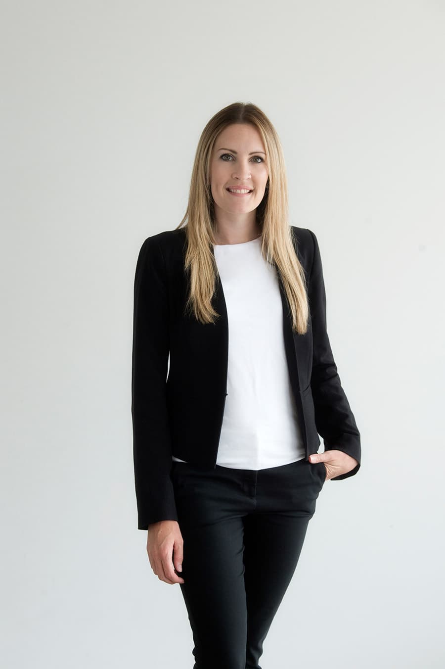 Amanda Gibson, Registered Conveyancer